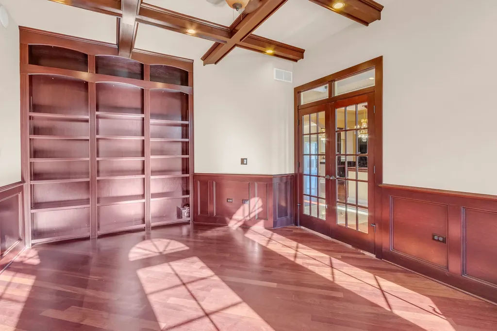 1948 Saddle Farm Lane Naperville IL 60564