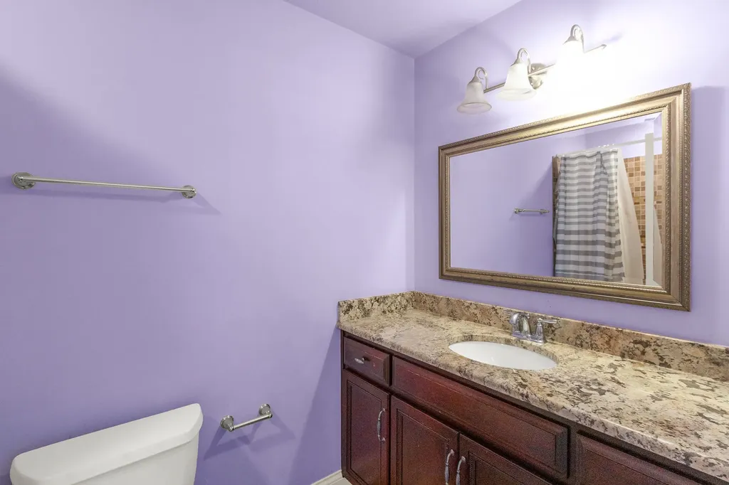 1948 Saddle Farm Lane Naperville IL 60564