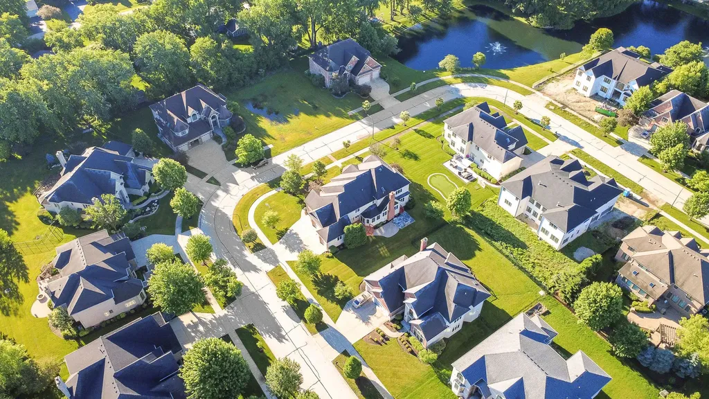 1948 Saddle Farm Lane Naperville IL 60564