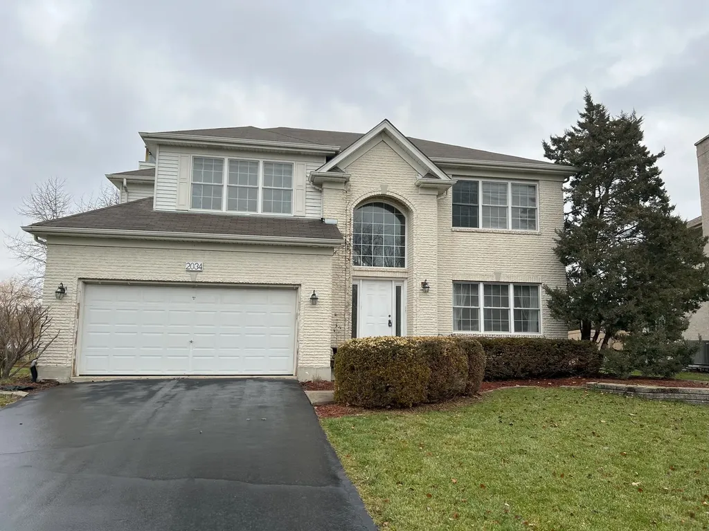 2034 Bunker Circle Naperville IL 60563