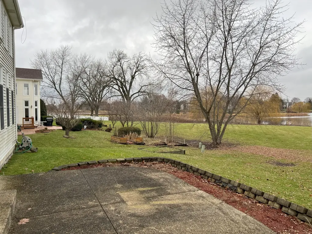 2034 Bunker Circle Naperville IL 60563