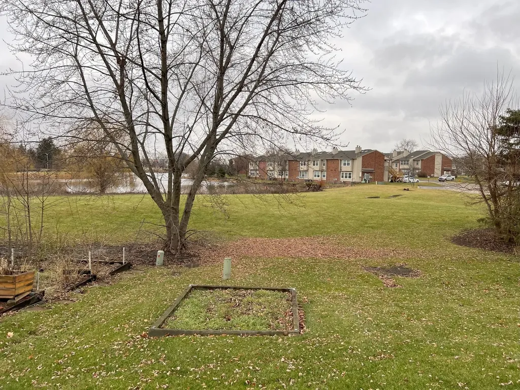 2034 Bunker Circle Naperville IL 60563
