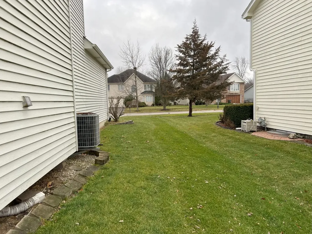 2034 Bunker Circle Naperville IL 60563