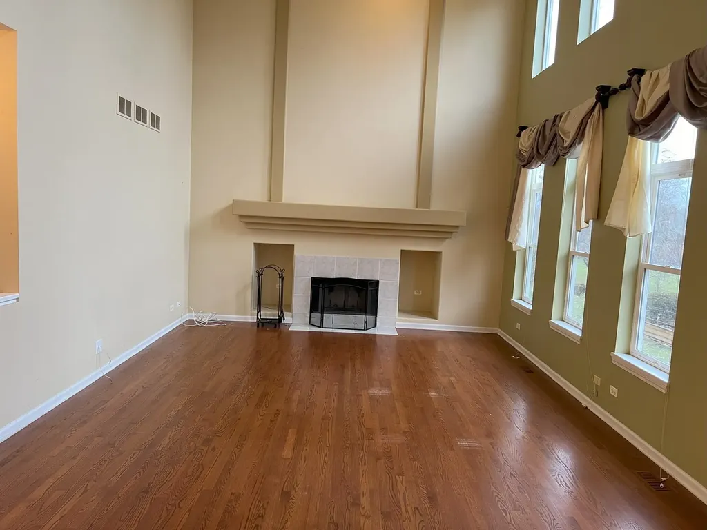2034 Bunker Circle Naperville IL 60563