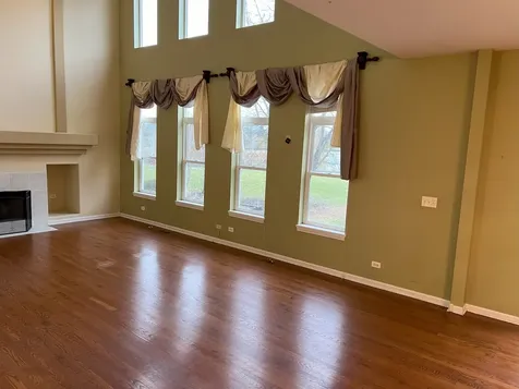 2034 Bunker Circle Naperville IL 60563