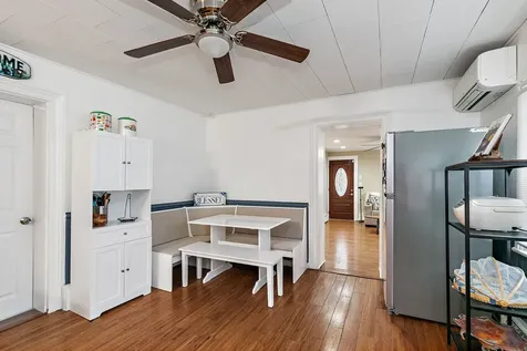 306 Johnson Street East Dundee IL 60118