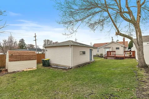 306 Johnson Street East Dundee IL 60118
