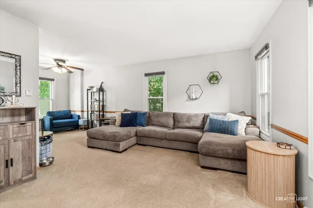 1350 Leverenz Road Naperville IL 60564