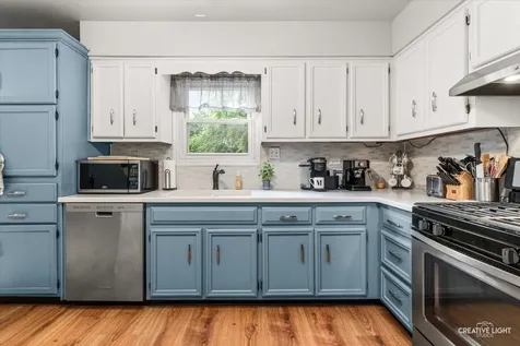 1350 Leverenz Road Naperville IL 60564