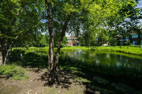 974 Kensington Drive Northbrook IL 60062