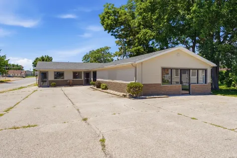 1115 7TH Avenue Rock Island IL 61201