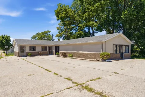 1115 7TH Avenue Rock Island IL 61201