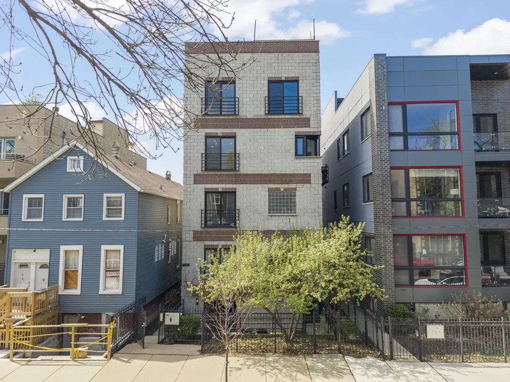 1016 North Marshfield Avenue Chicago IL 60622