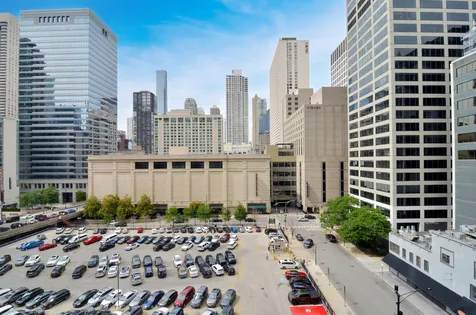 405 North Wabash Avenue Chicago IL 60611