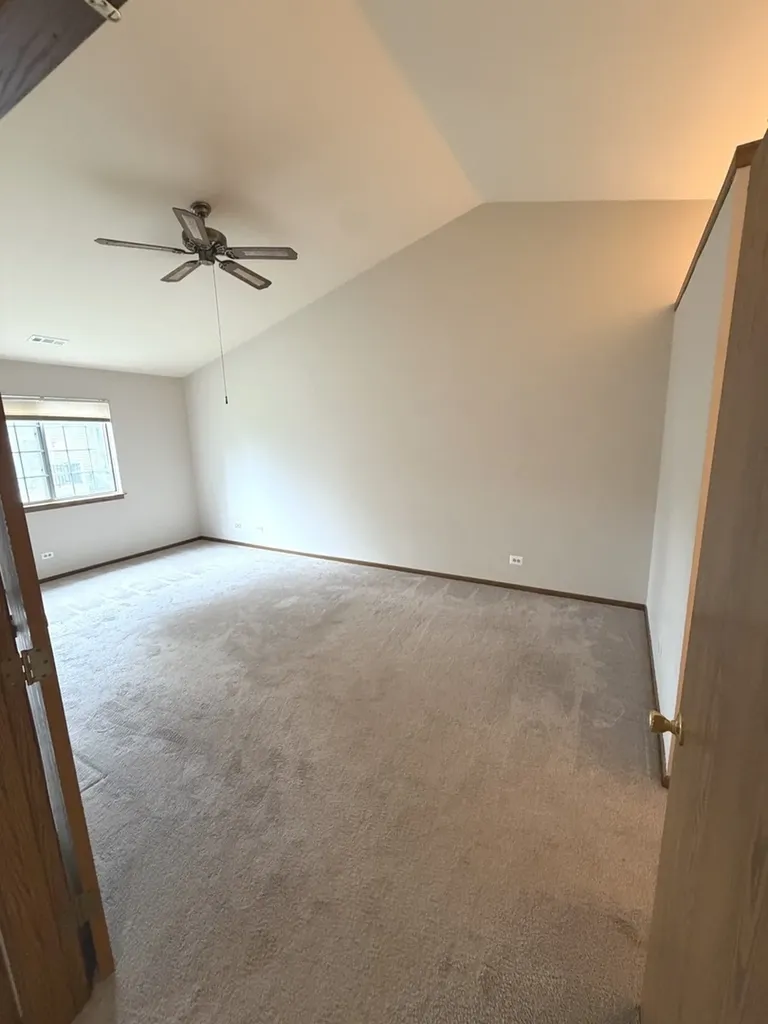 2123 Northwind Circle Schaumburg IL 60194