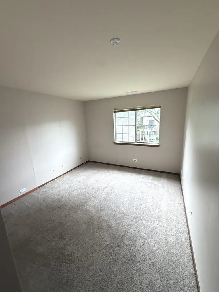 2123 Northwind Circle Schaumburg IL 60194
