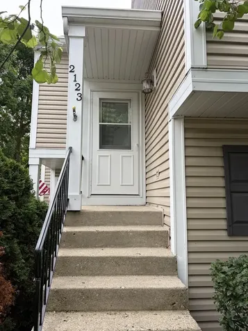 2123 Northwind Circle Schaumburg IL 60194