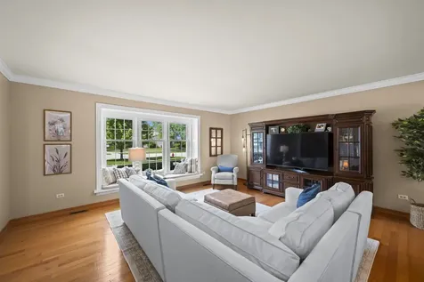 1565 Freeman Road Hoffman Estates IL 60192