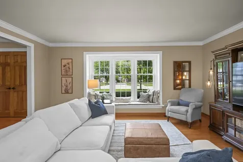 1565 Freeman Road Hoffman Estates IL 60192