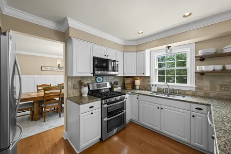 1565 Freeman Road Hoffman Estates IL 60192