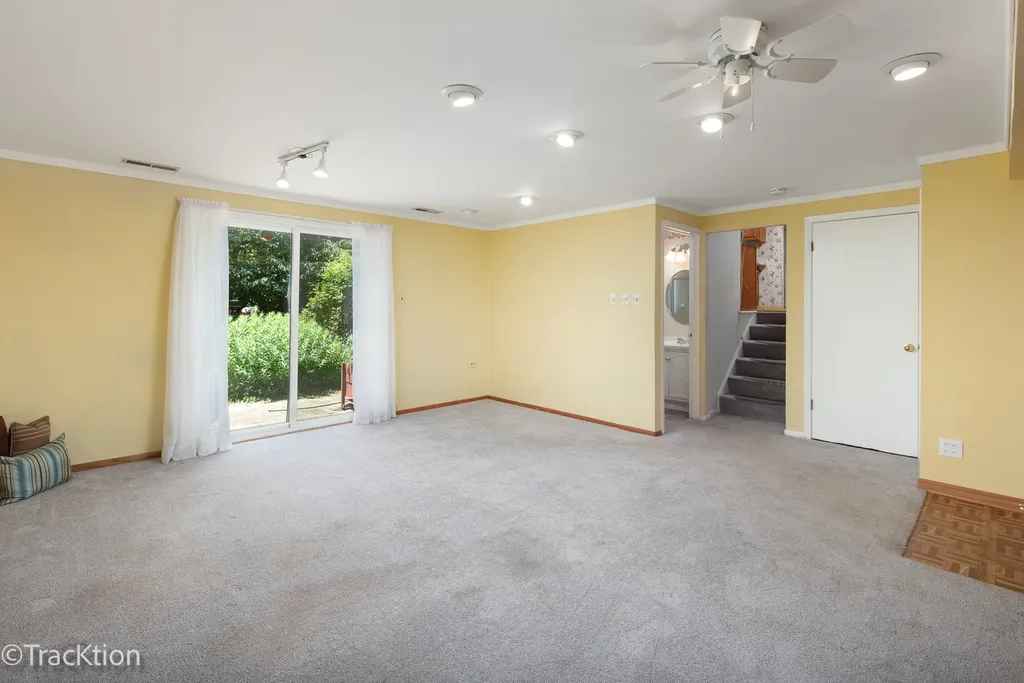 518 Whitehall Way Bolingbrook IL 60440