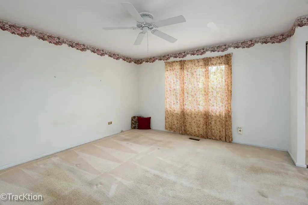 518 Whitehall Way Bolingbrook IL 60440