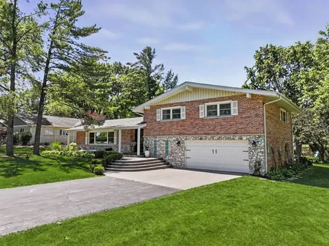 328 Windsor Lane Inverness IL 60010
