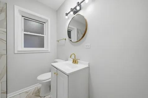 6623 South Vernon Avenue Chicago IL 60637