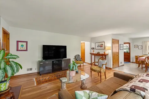 2112 Boudreau Drive Urbana IL 61801