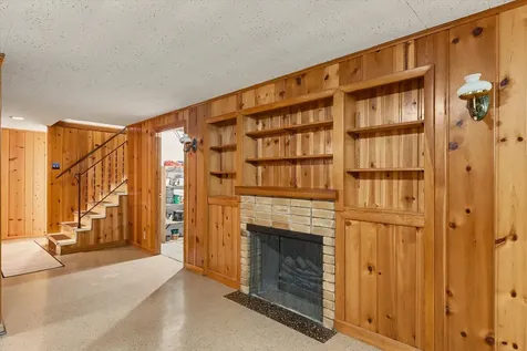 2112 Boudreau Drive Urbana IL 61801