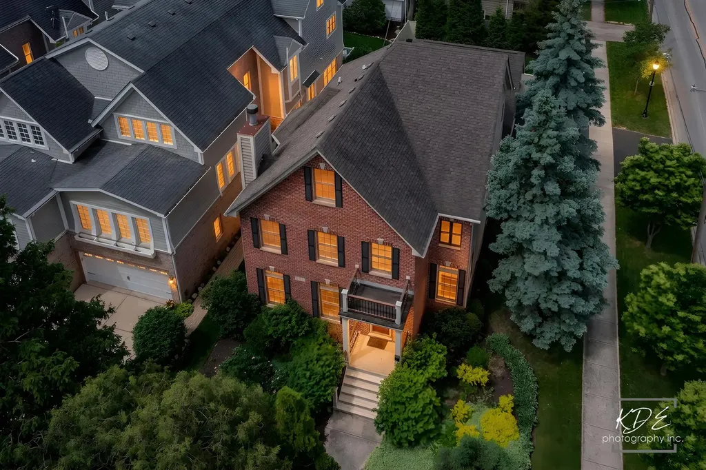 219 North Huffman Street Naperville IL 60540