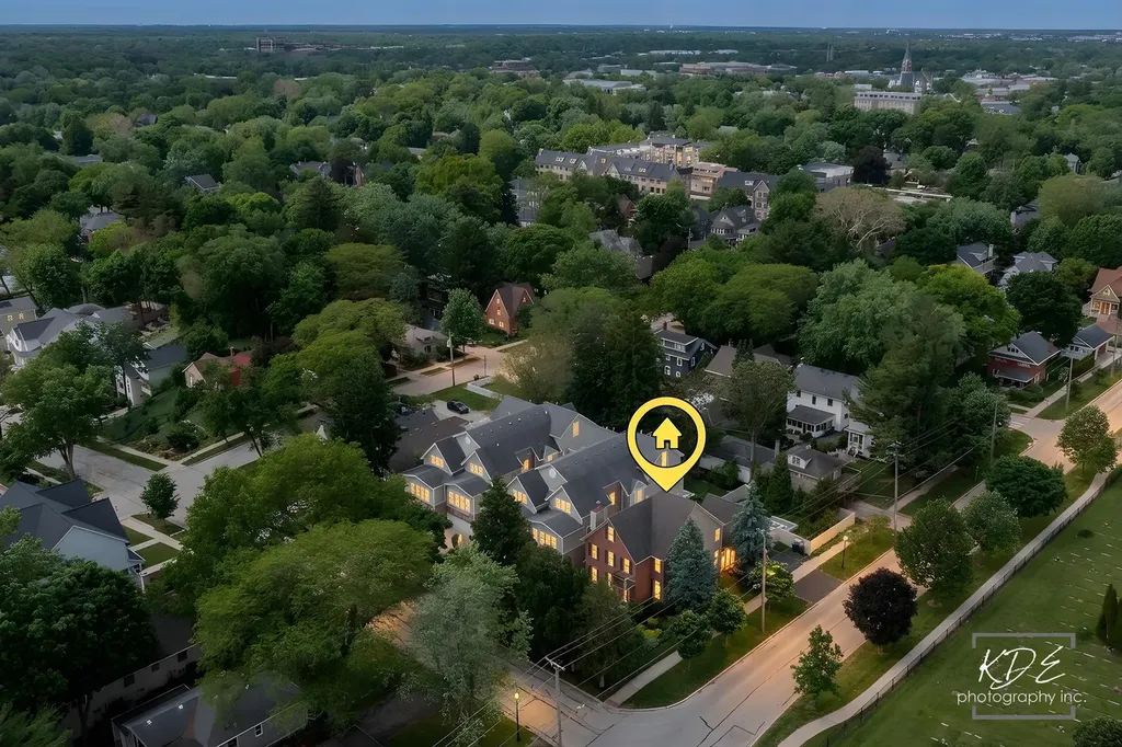 219 North Huffman Street Naperville IL 60540
