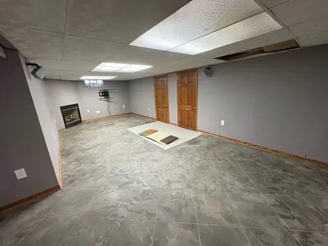 126 North Illinois Avenue Villa Park IL 60181