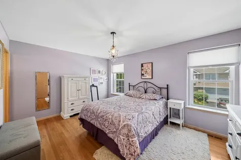 2347 Old George Way Downers Grove IL 60515
