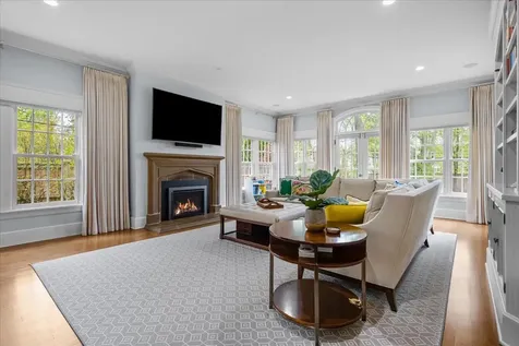 127 Glenwood Avenue Winnetka IL 60093
