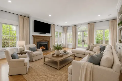 127 Glenwood Avenue Winnetka IL 60093