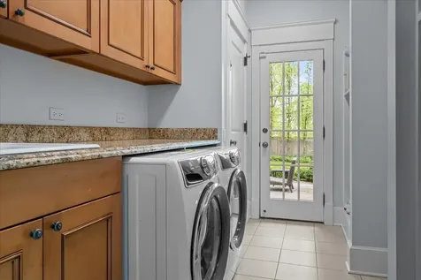 127 Glenwood Avenue Winnetka IL 60093