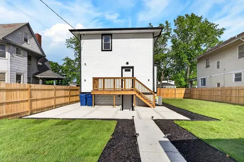 1508 South 7th Avenue Maywood IL 60153