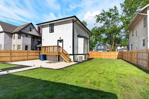 1508 South 7th Avenue Maywood IL 60153