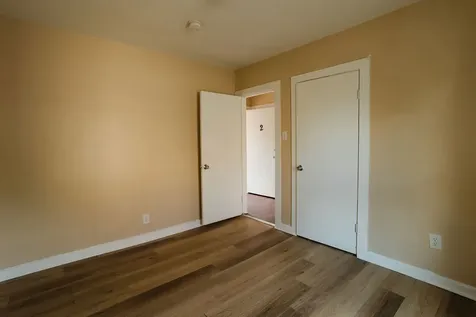714 Helmholz Avenue Waukegan IL 60085