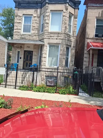 3912 West Fillmore Street Chicago IL 60624
