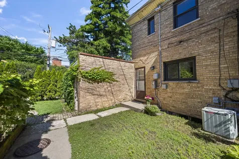 519 1/2 Ridge Road Wilmette IL 60091