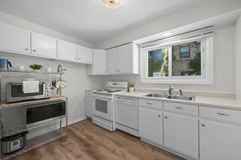 519 1/2 Ridge Road Wilmette IL 60091