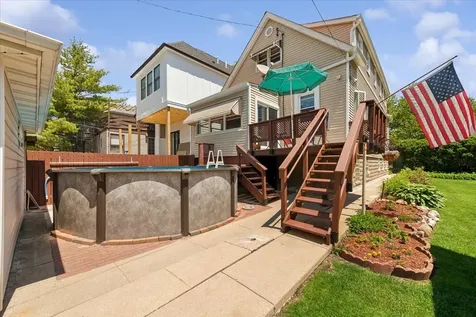4924 North Seeley Avenue Chicago IL 60625