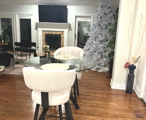 1605 Crowfoot Circle S Hoffman Estates IL 60169