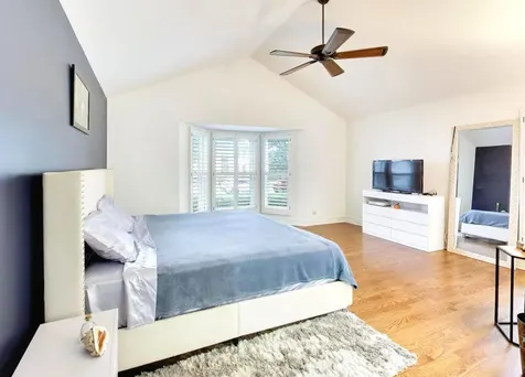 1605 Crowfoot Circle Hoffman Estates IL 60169