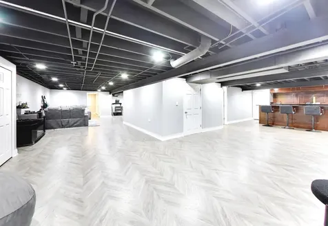 1605 Crowfoot Circle Hoffman Estates IL 60169