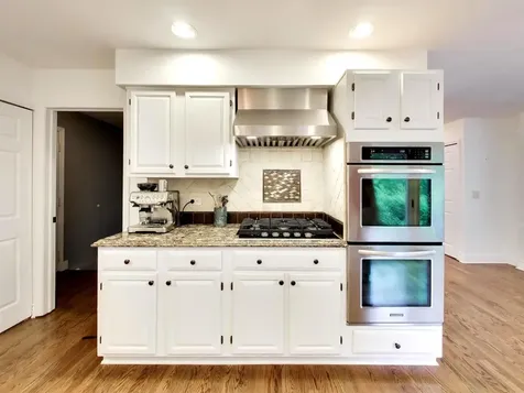 1605 Crowfoot Circle Hoffman Estates IL 60169