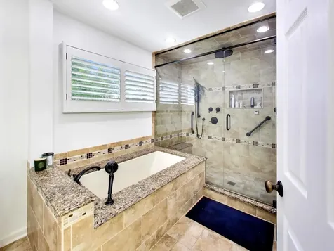 1605 Crowfoot Circle Hoffman Estates IL 60169