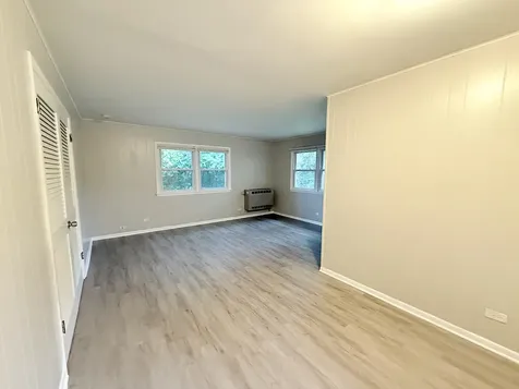 338 Waldmann Drive Park Forest IL 60466